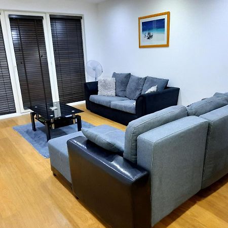 Max'Em Lexington Luxury Apartment Slough Ngoại thất bức ảnh